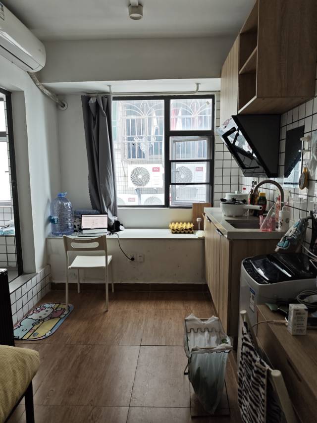 龙岗 甘坑凉帽三区东区