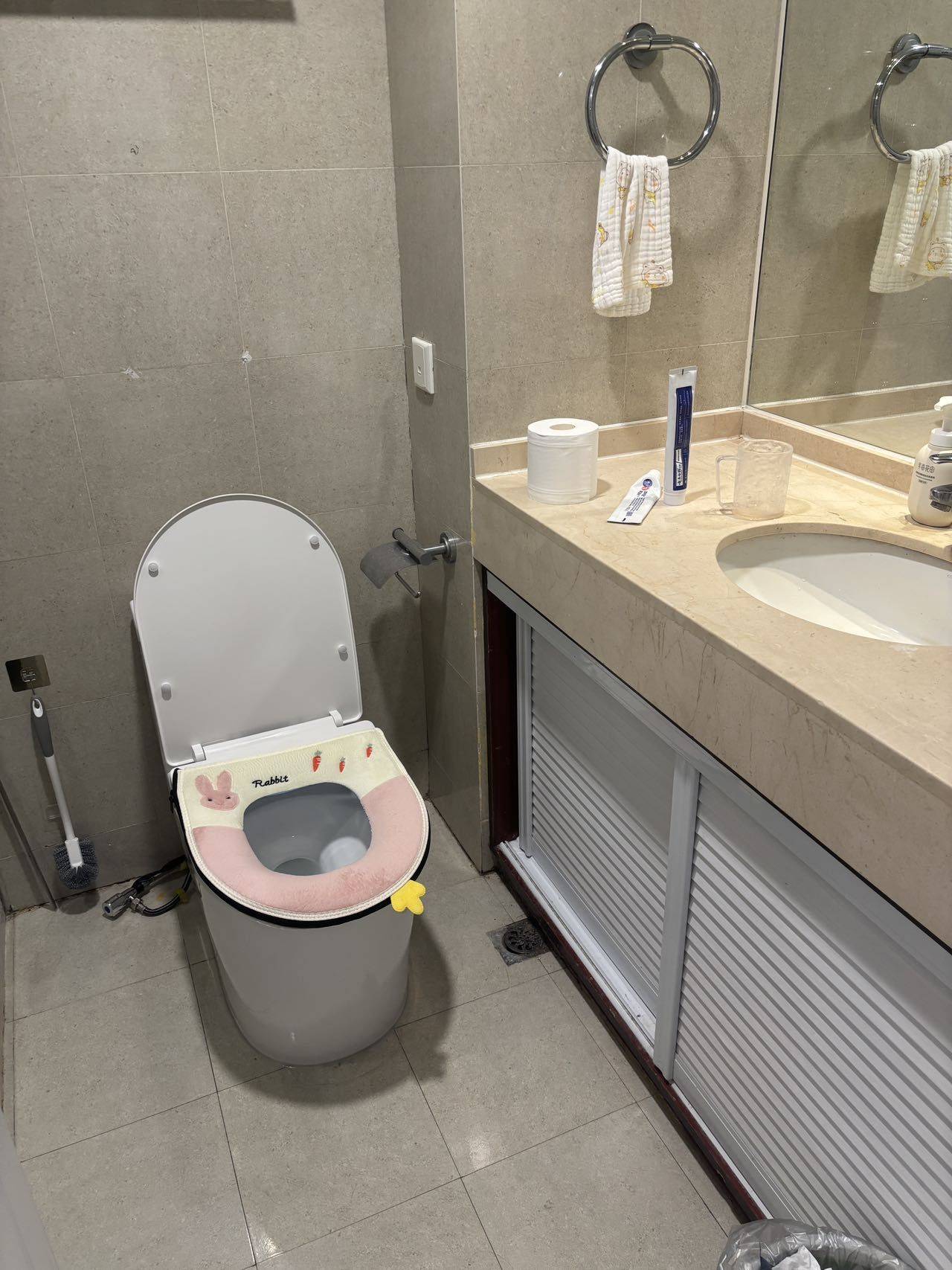 浦东 万源晶典公寓(浦东陆家嘴店)