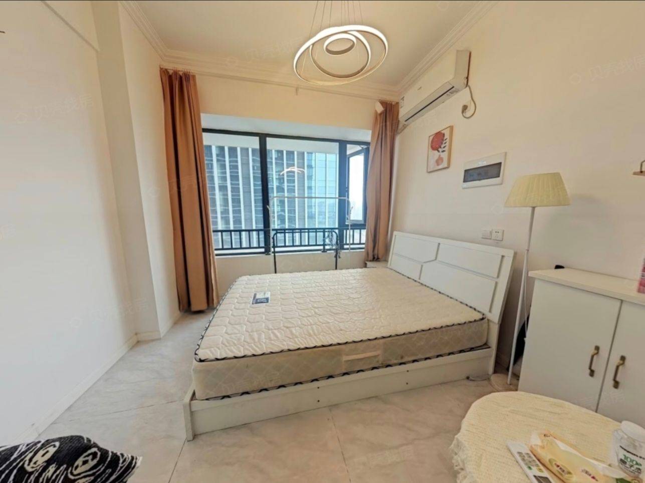 新都 源上湾映江南