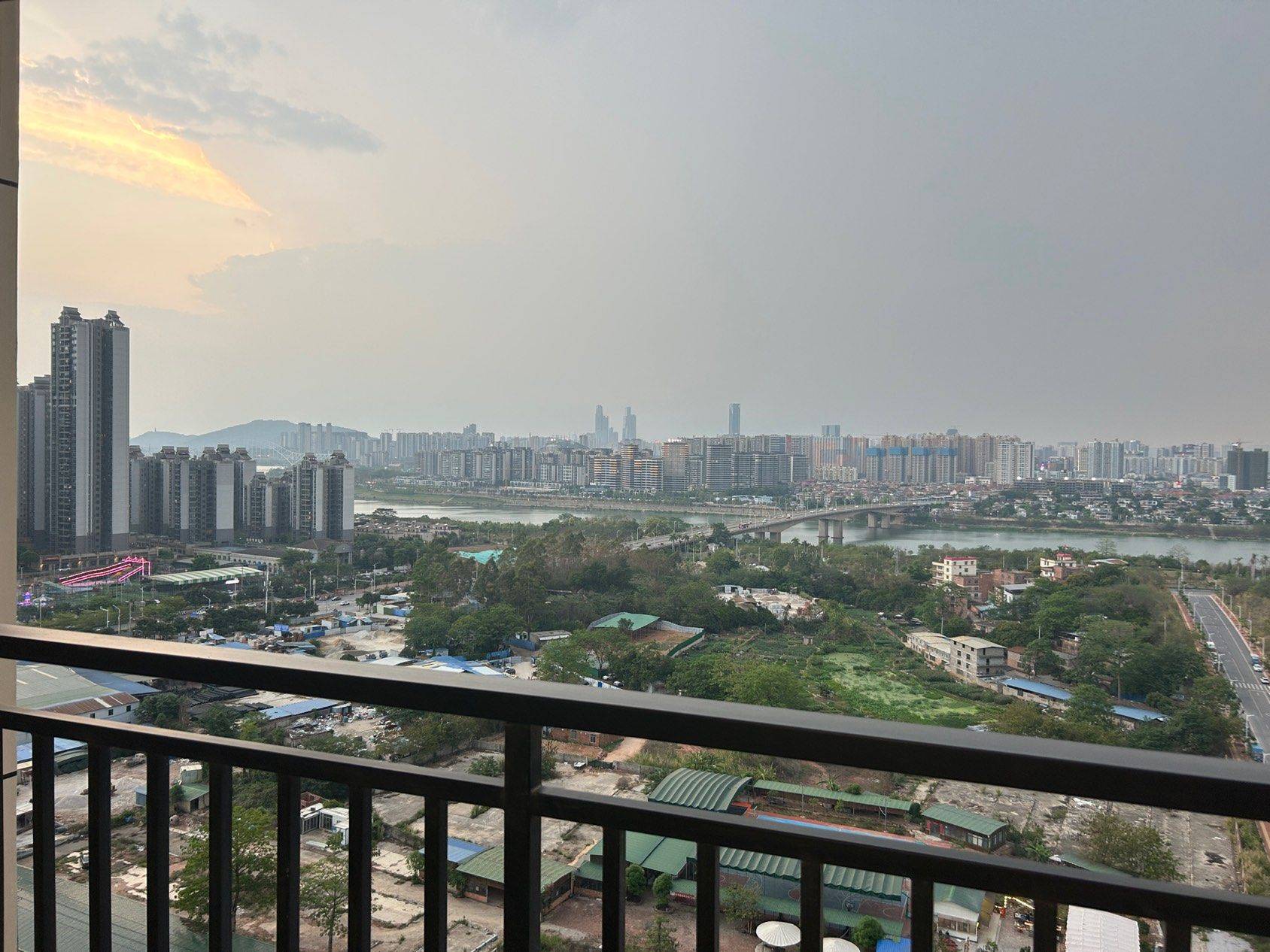 邕宁区 银泉一品天誉-3栋