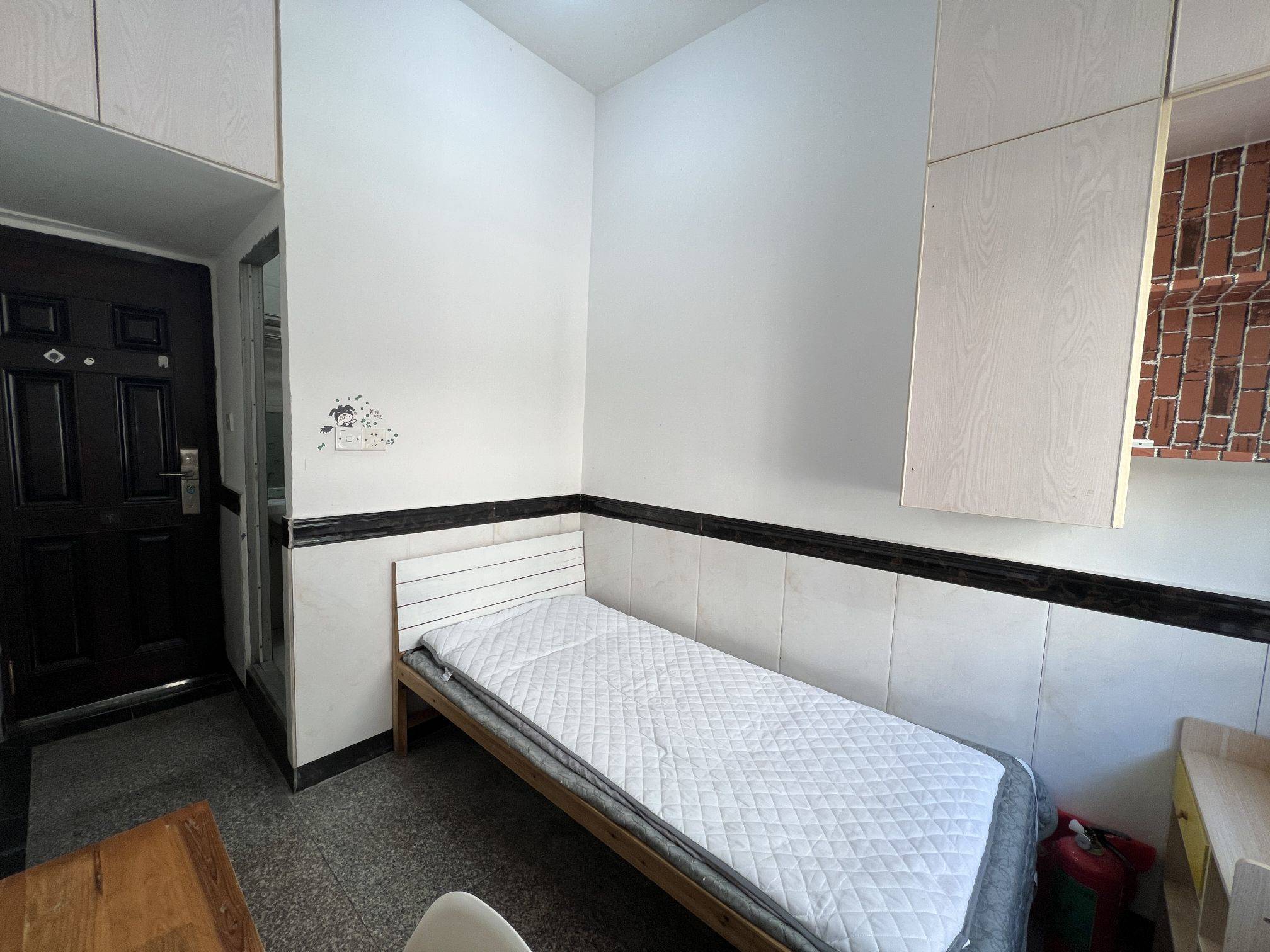 80后房东整租房源2