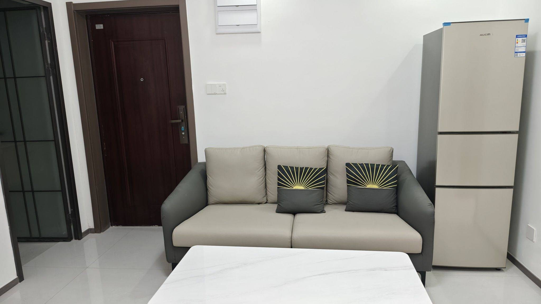 莲湖 宏府鹍翔九天