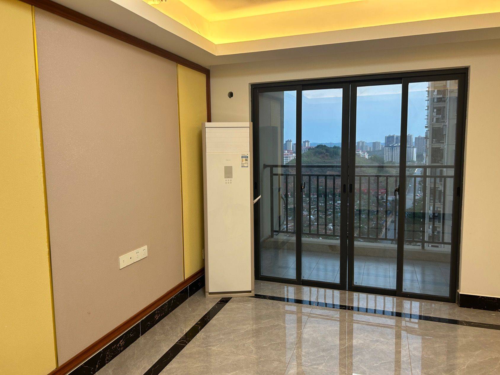 邕宁区 银泉一品天誉-3栋