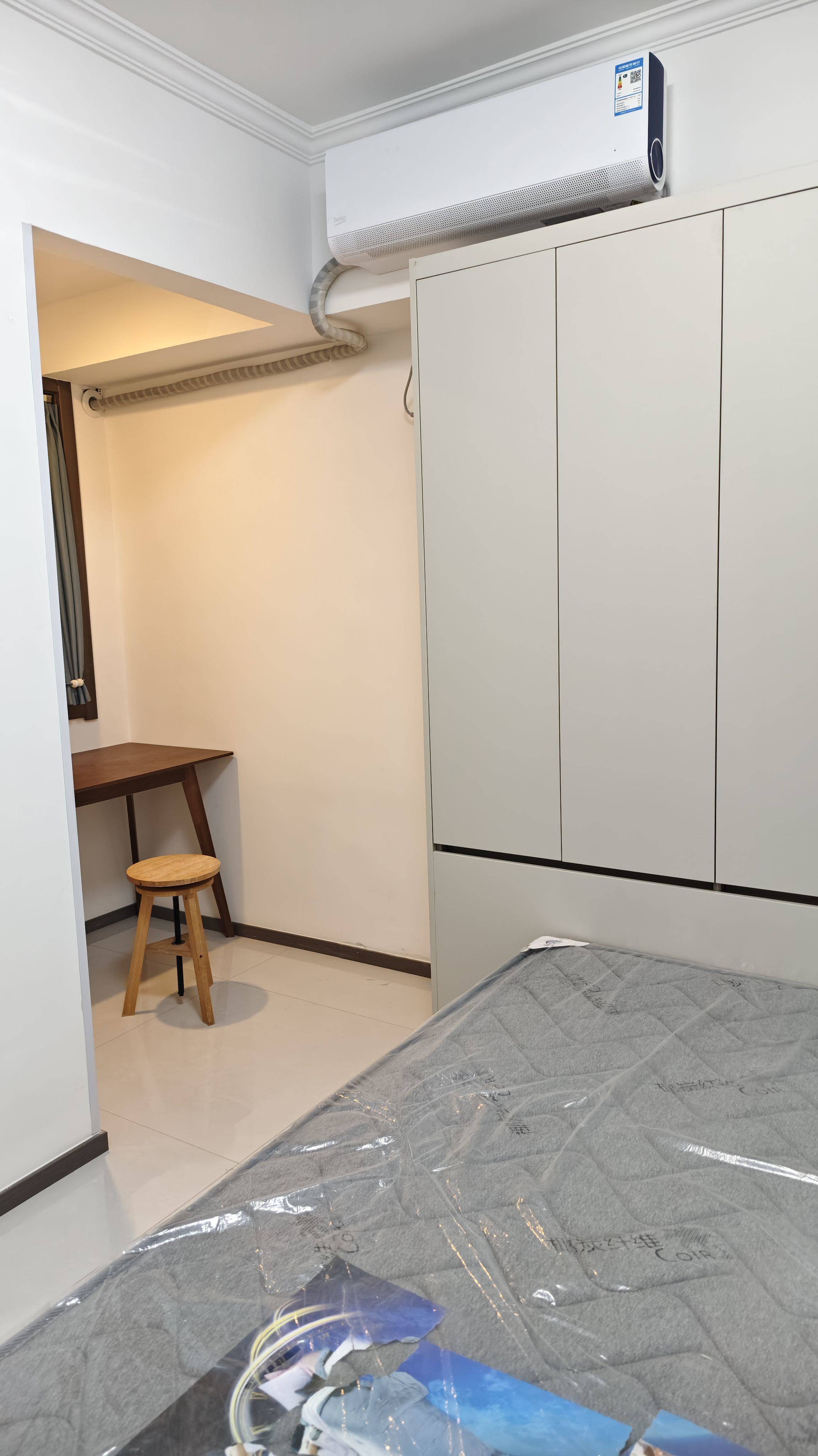 莲湖 宏府鹍翔九天