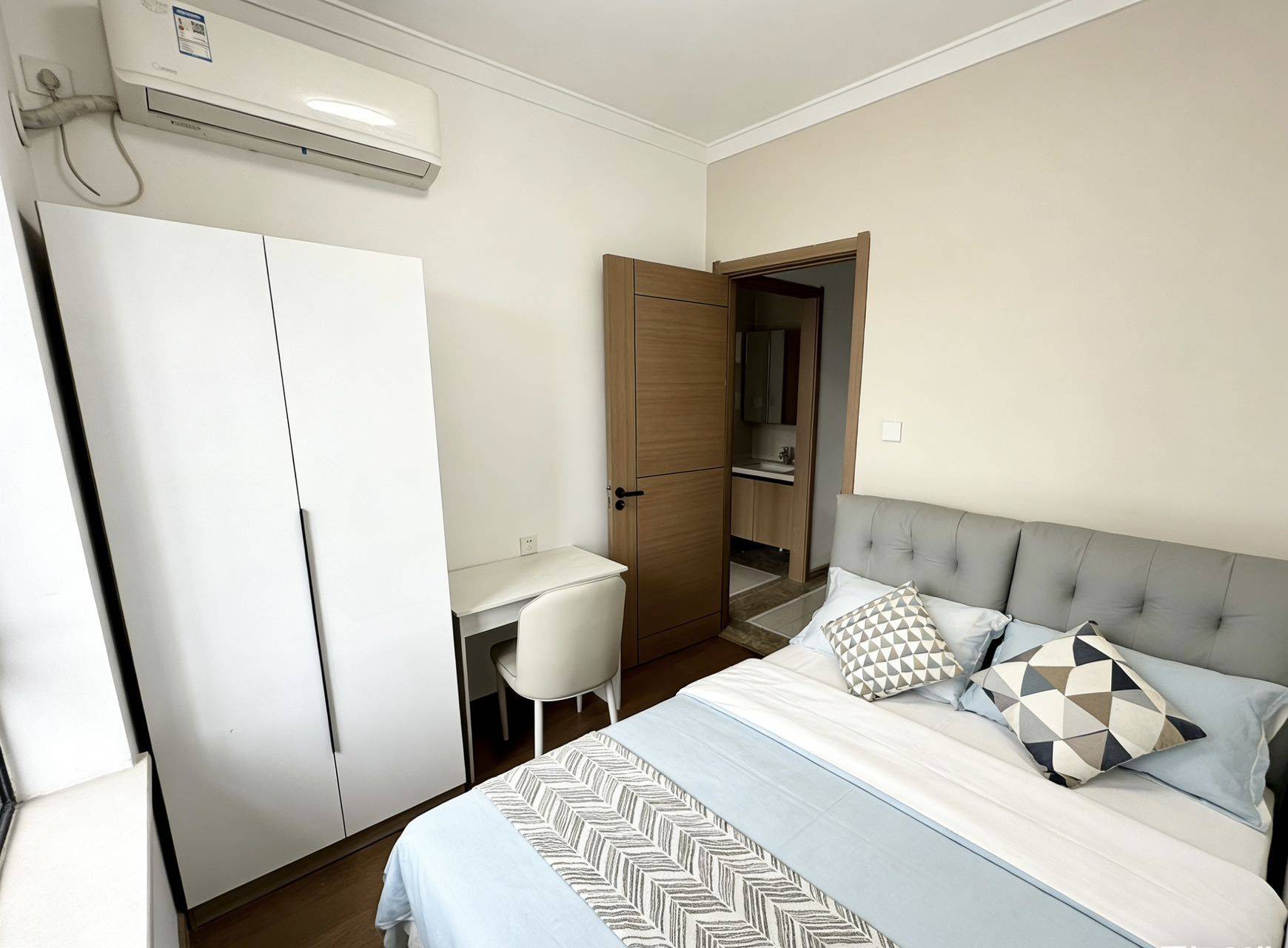 武汉 洪山 | 珞喻路光谷广场_8