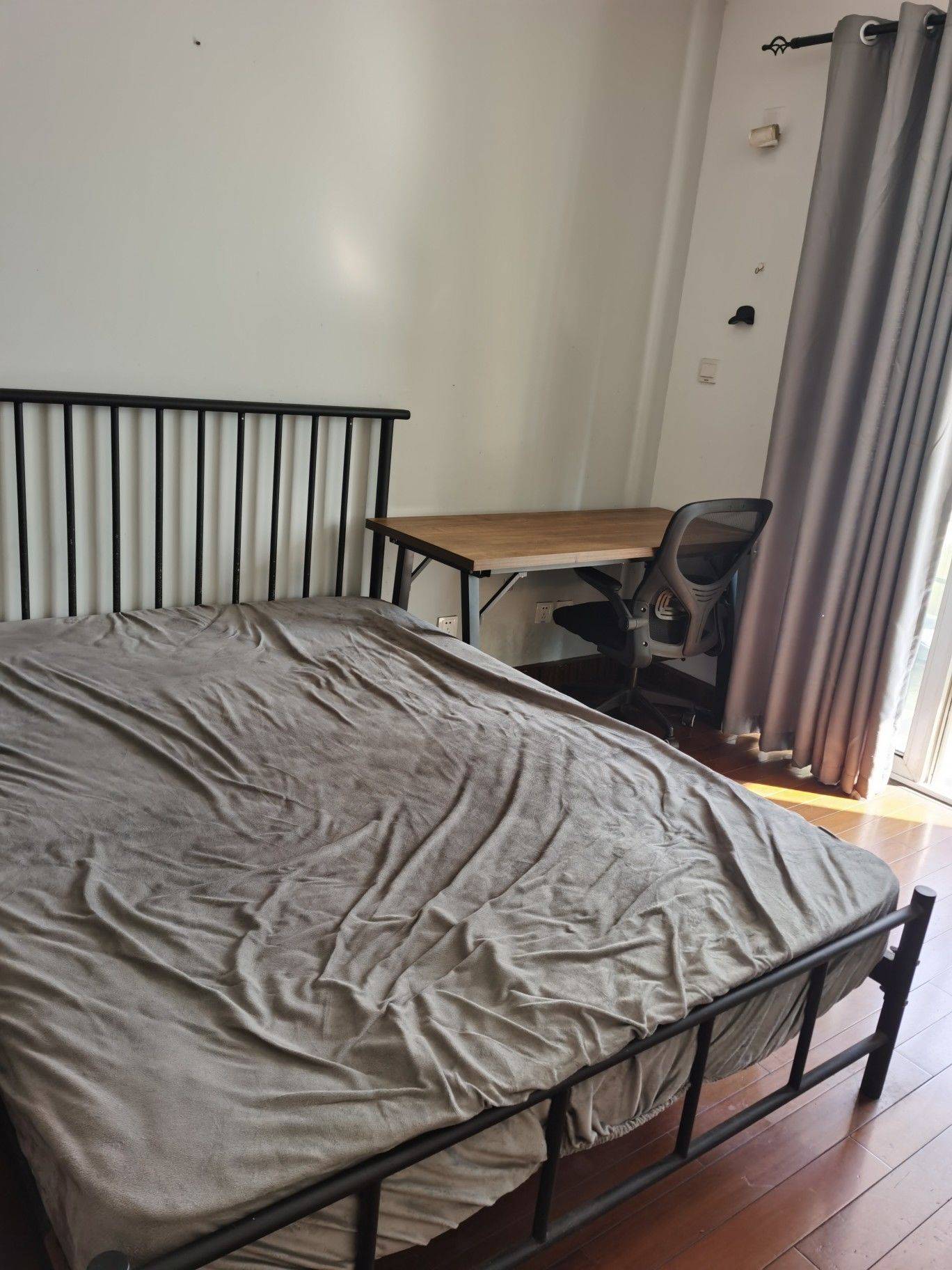 闵行 万兆家园南区-142号楼