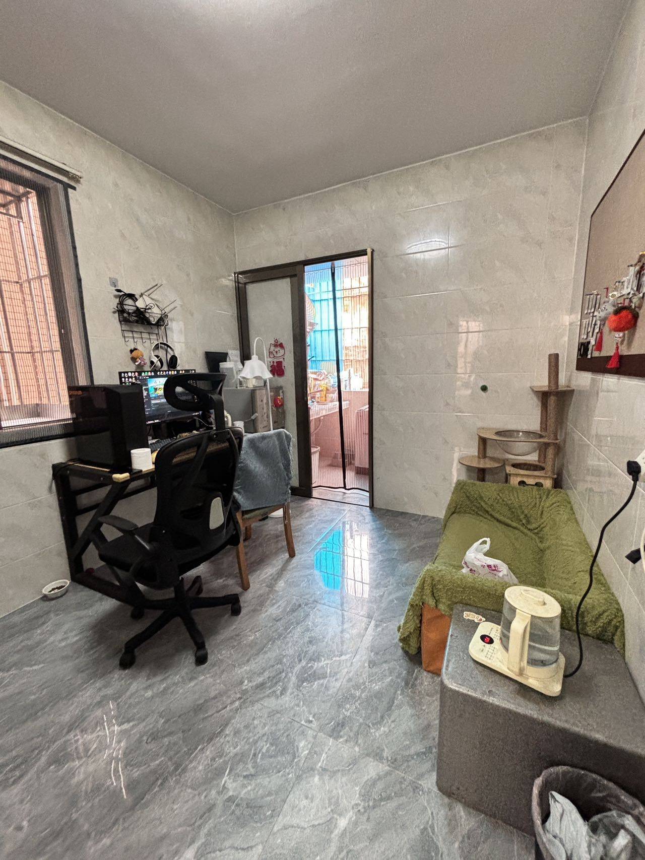 顺德 浮森那住民宿(清晖园大良钟楼地铁站店)