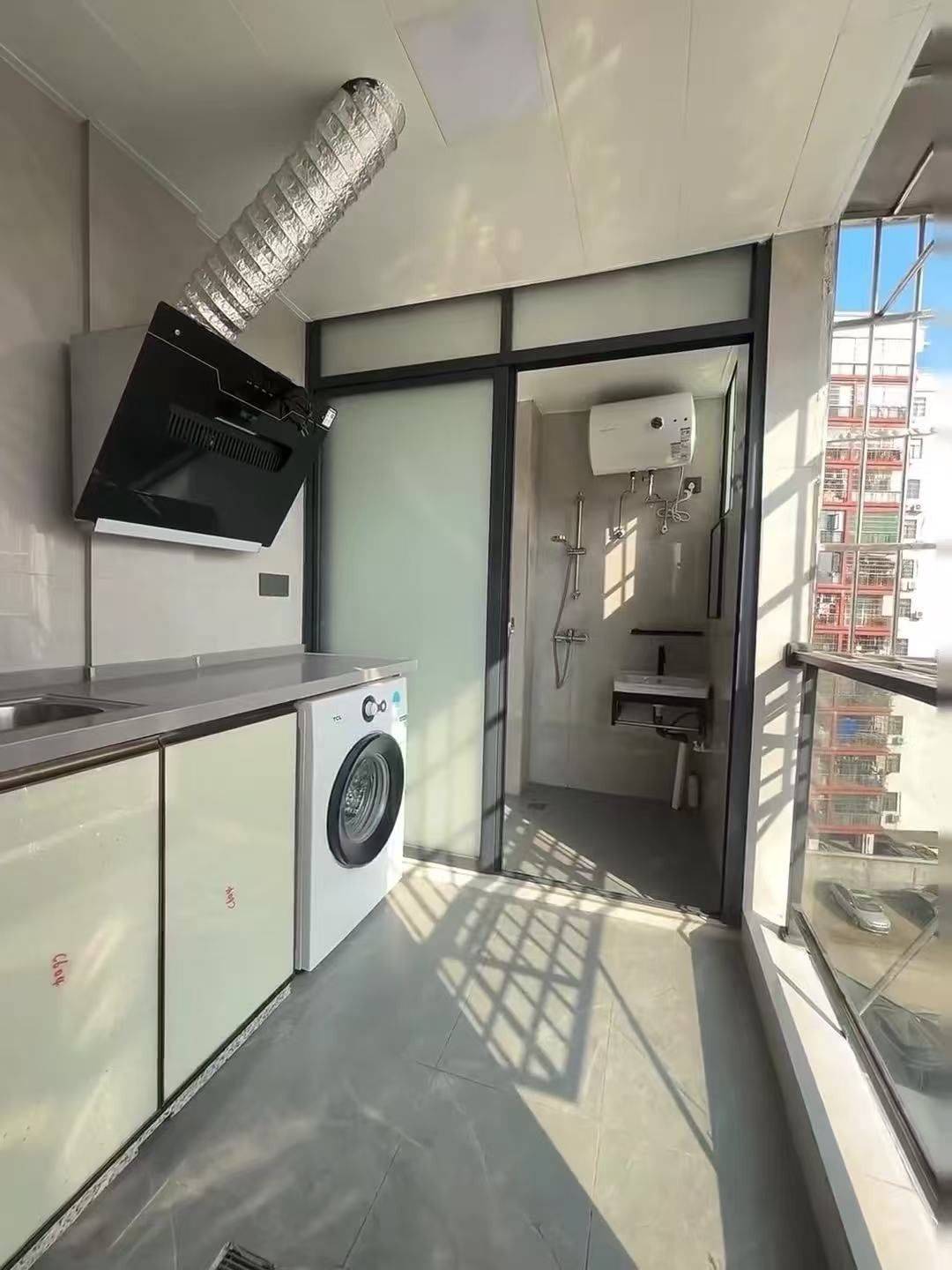 龙岗 爱联B区小区