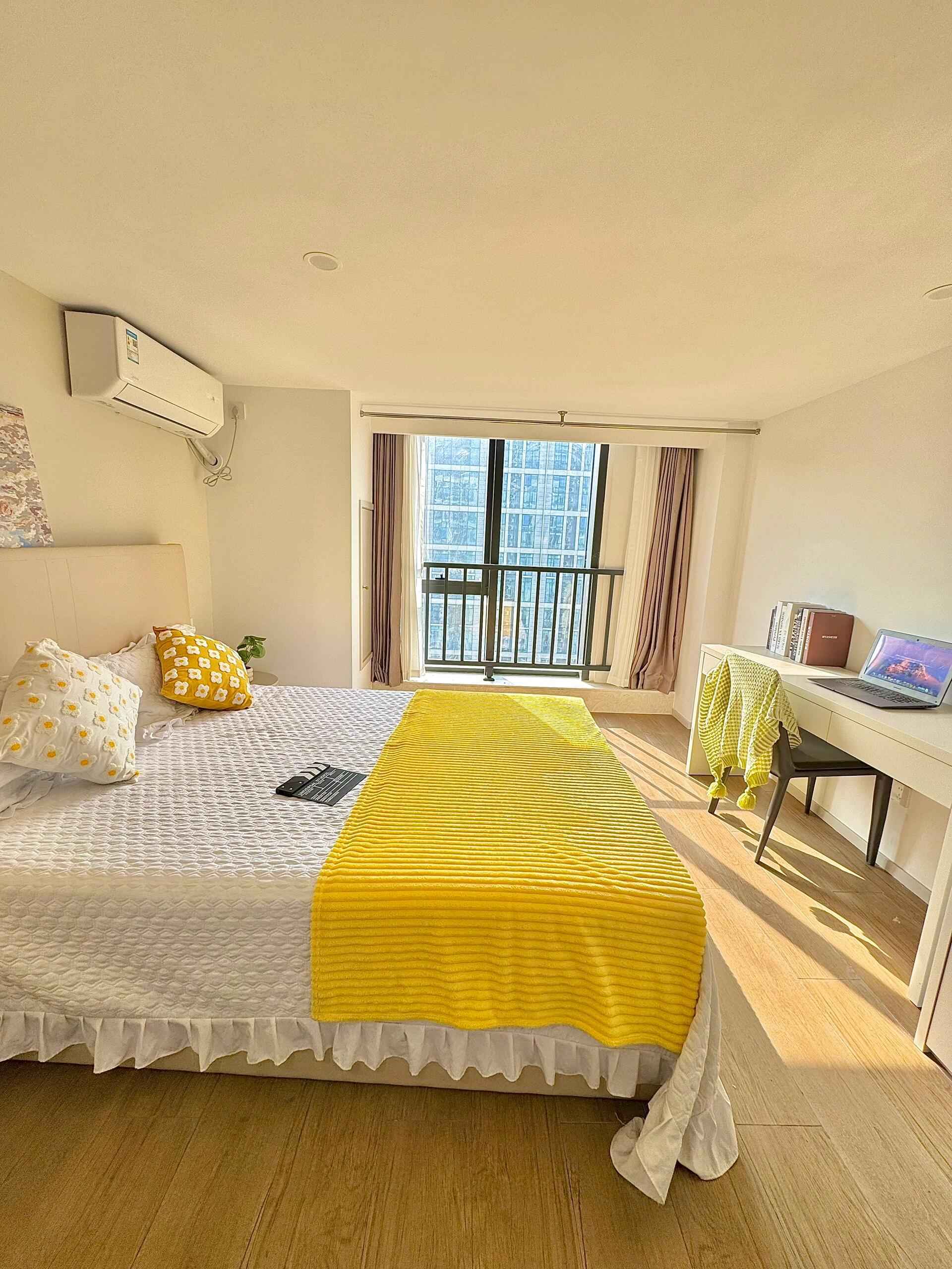 紫色空灵整租房源3