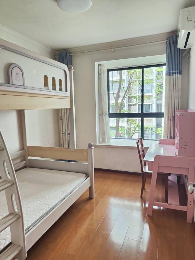 倚楼听雨整租房源1