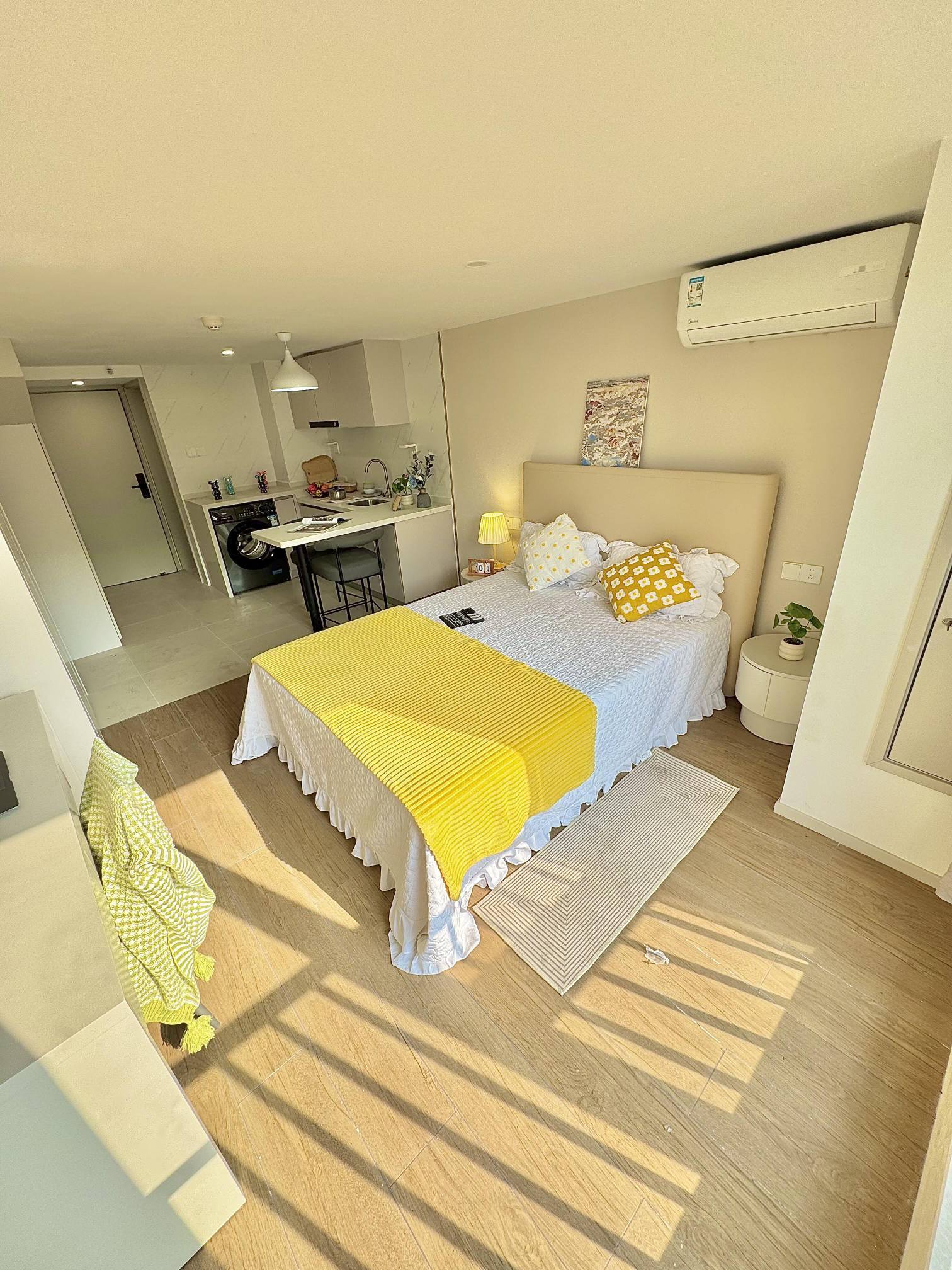 紫色空灵整租房源1