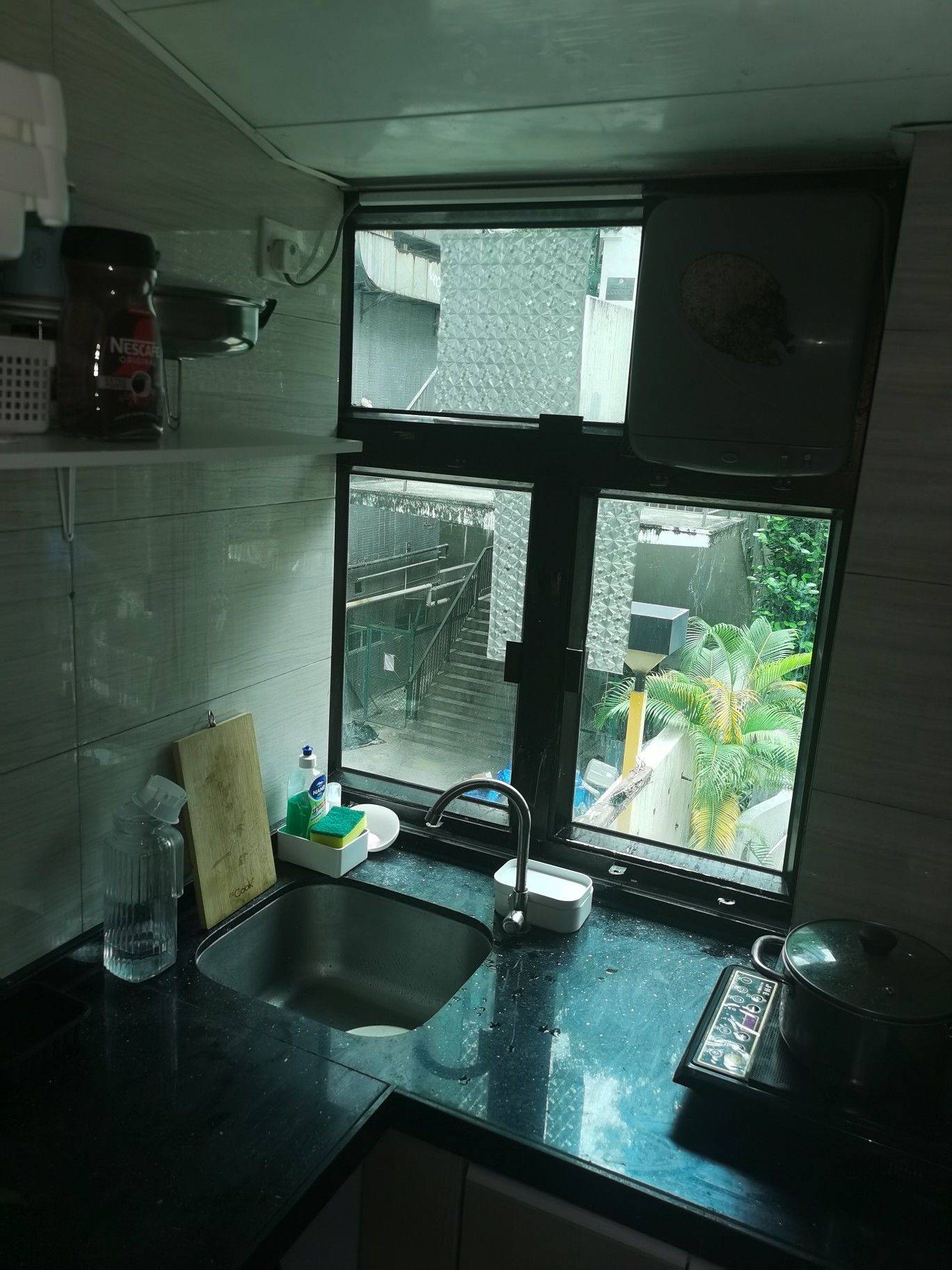 香港岛  Queens Road Central