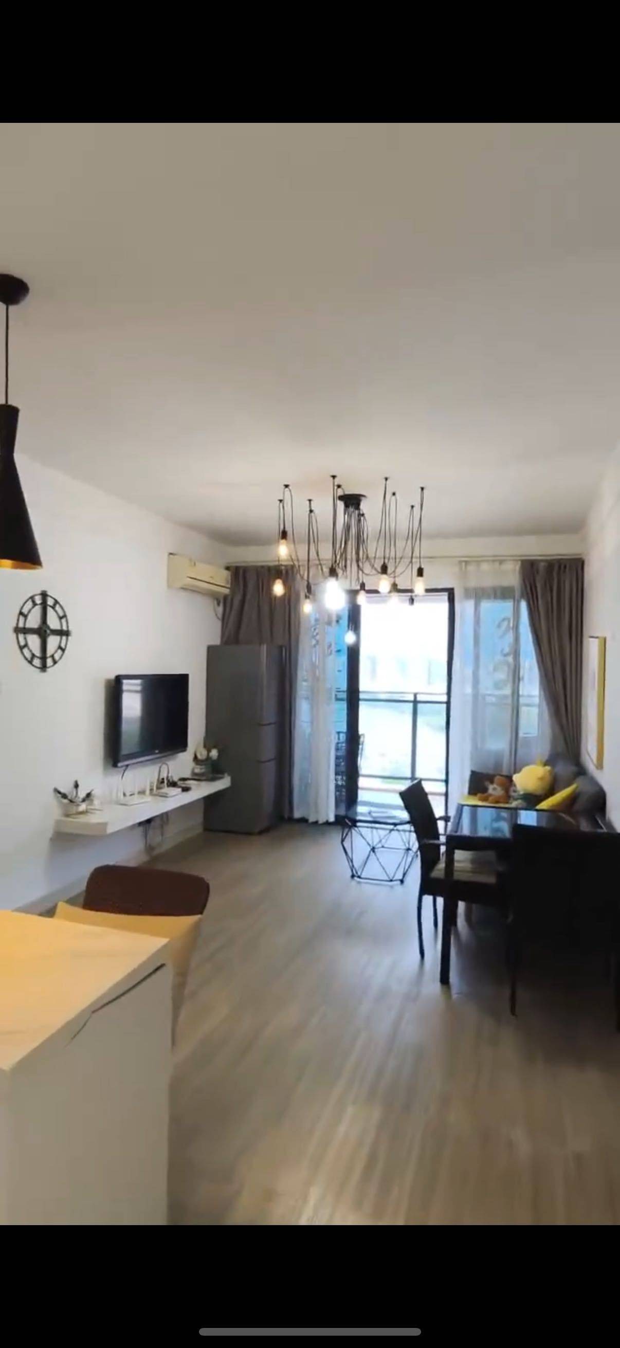 吉阳 鸿洲香榭左岸