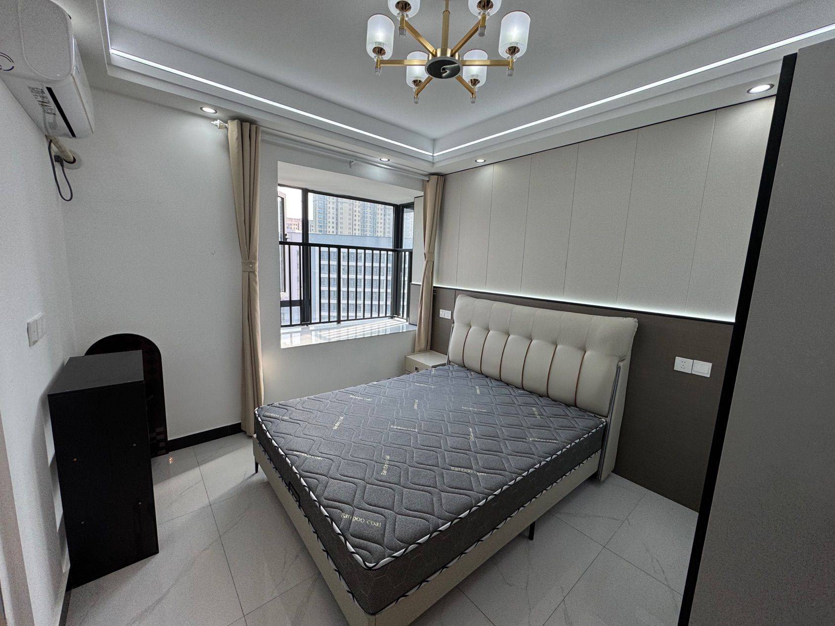 Cozy Home-Clean&Comfy-No Gender Limit-Hustle & Bustle-“Friends”-Chilled-LGBTQ Friendly-Pet Friendly
