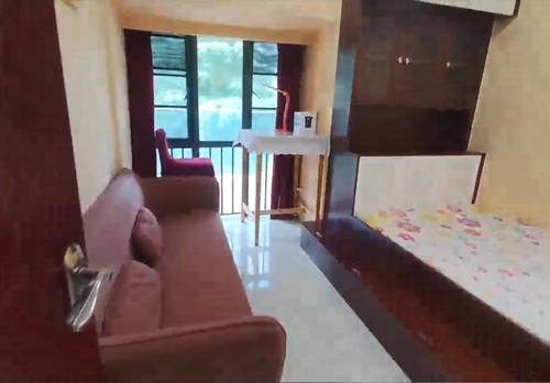 Longhua 莱蒙水榭春天