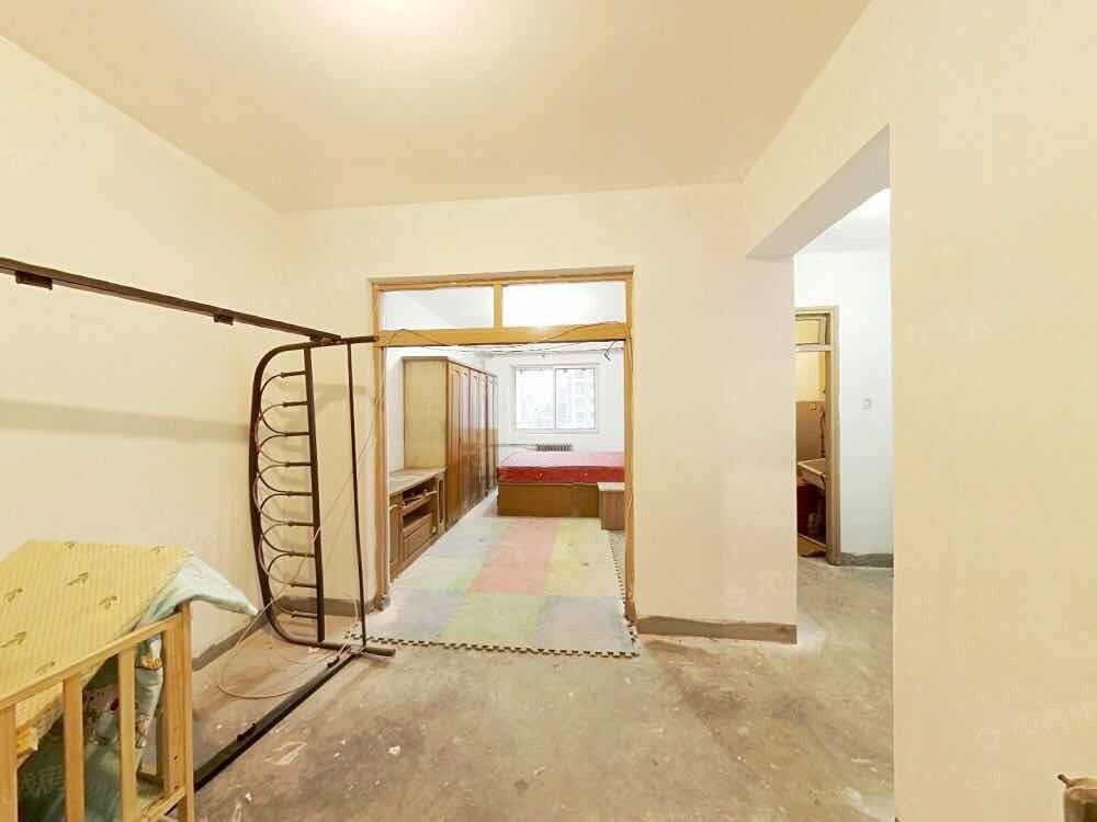 红桥 康华里东区-1号楼