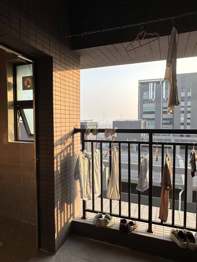 美女整租房源2