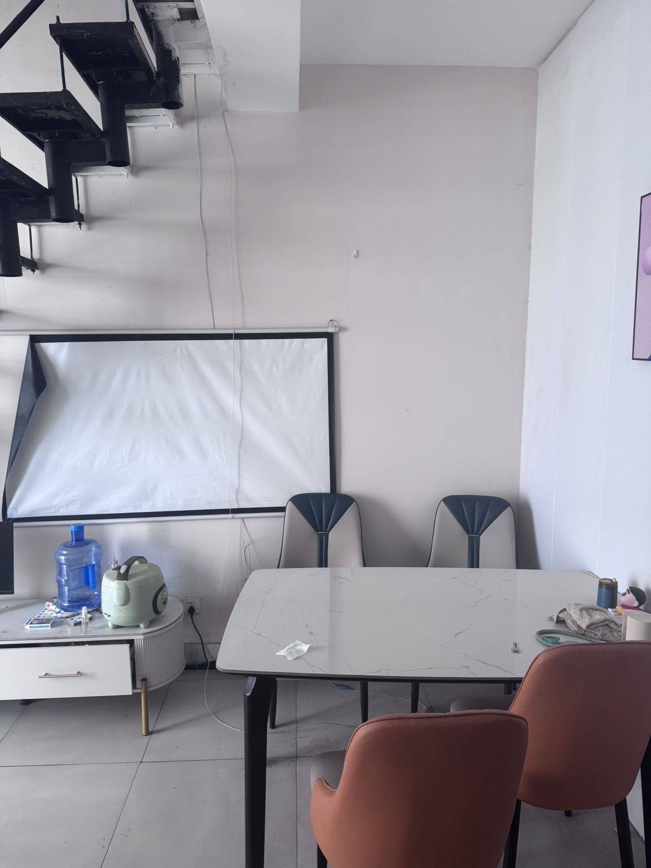 霓虹大王A.整租房源1