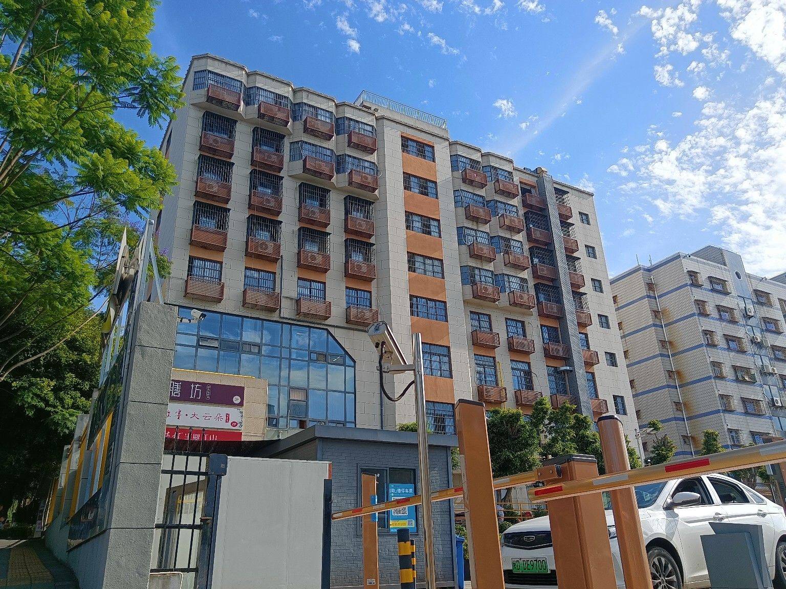 Xiamen Huli | 华特商贸大楼_6
