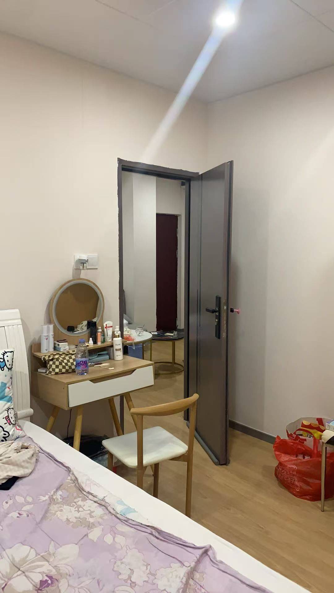 Cozy Home-Clean&Comfy-No Gender Limit