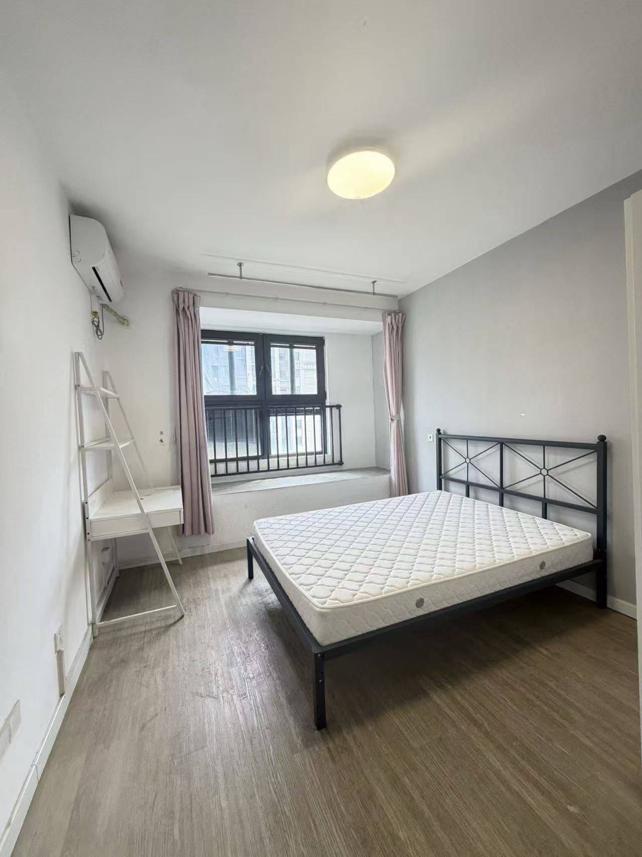 海阔天空整租房源1