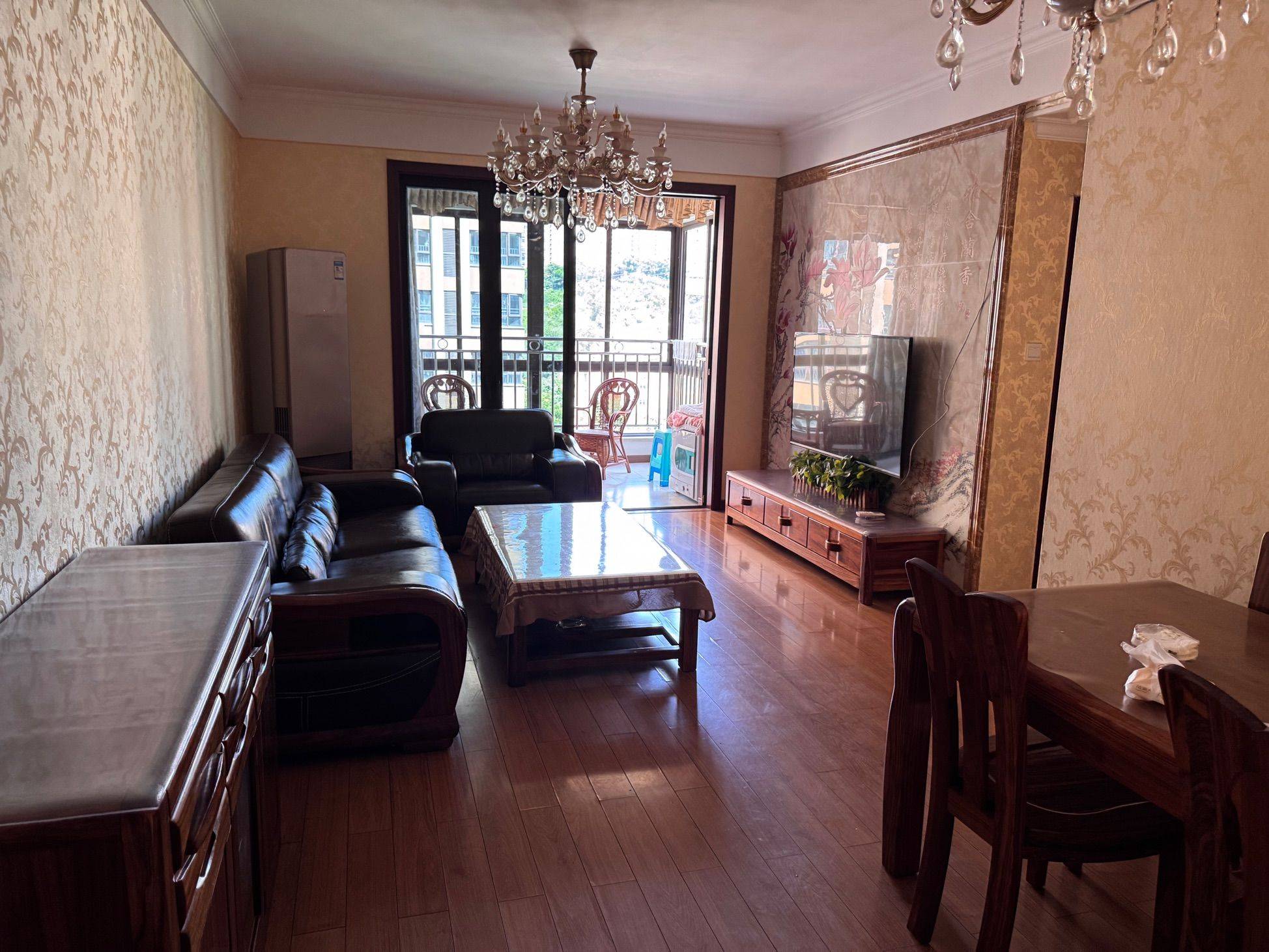 温馨小窝-干净治愈-不限性别-市井烟火气