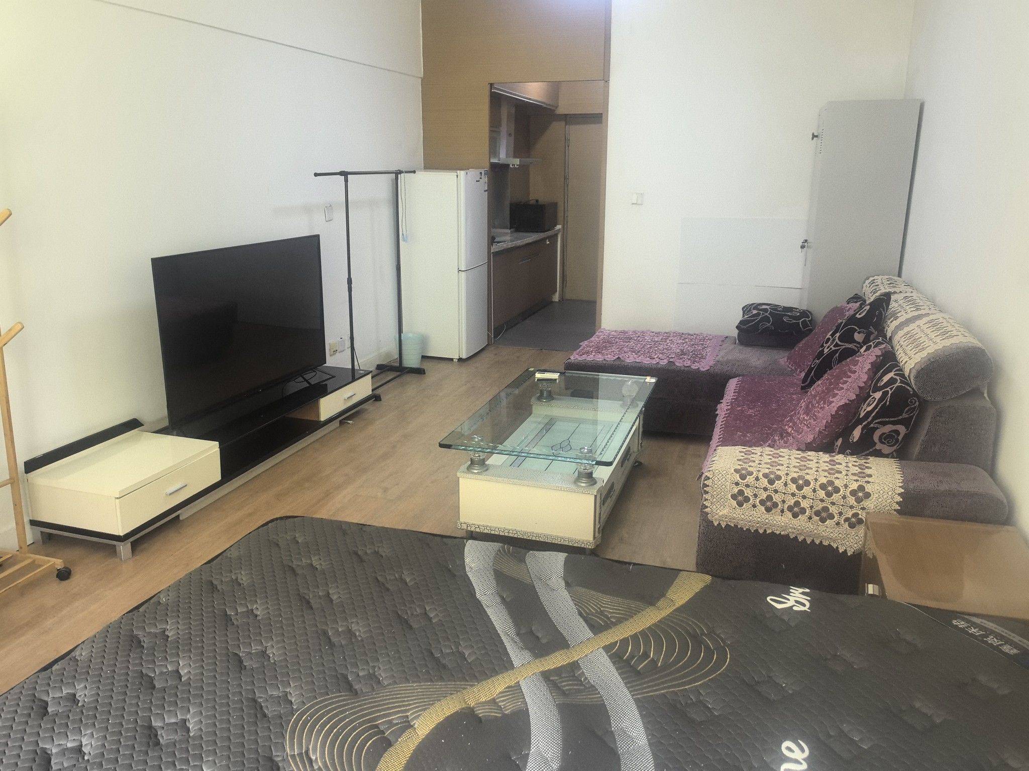 温馨小窝-干净治愈-不限性别-市井烟火气