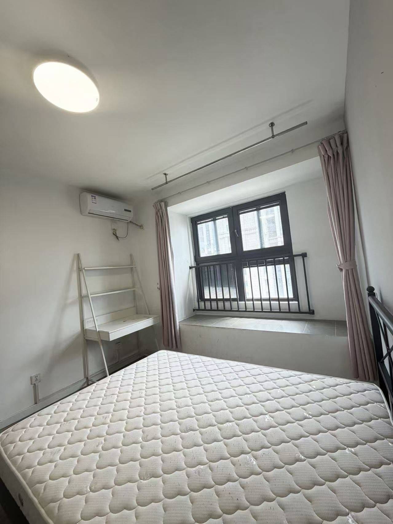 海阔天空整租房源3