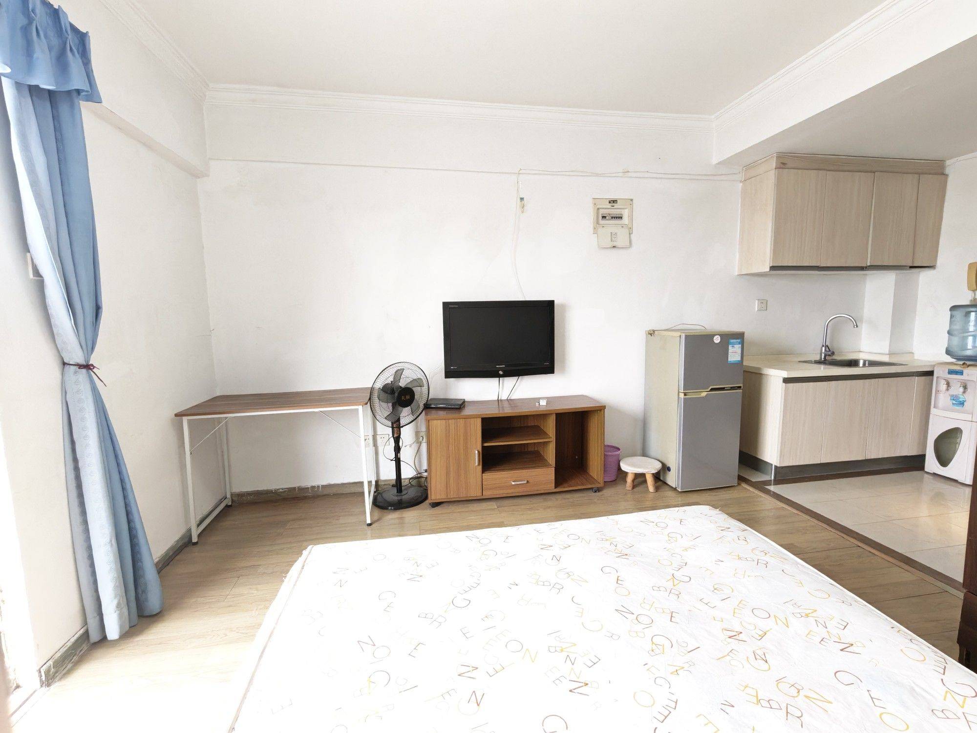 南城 时尚岛蓝钻