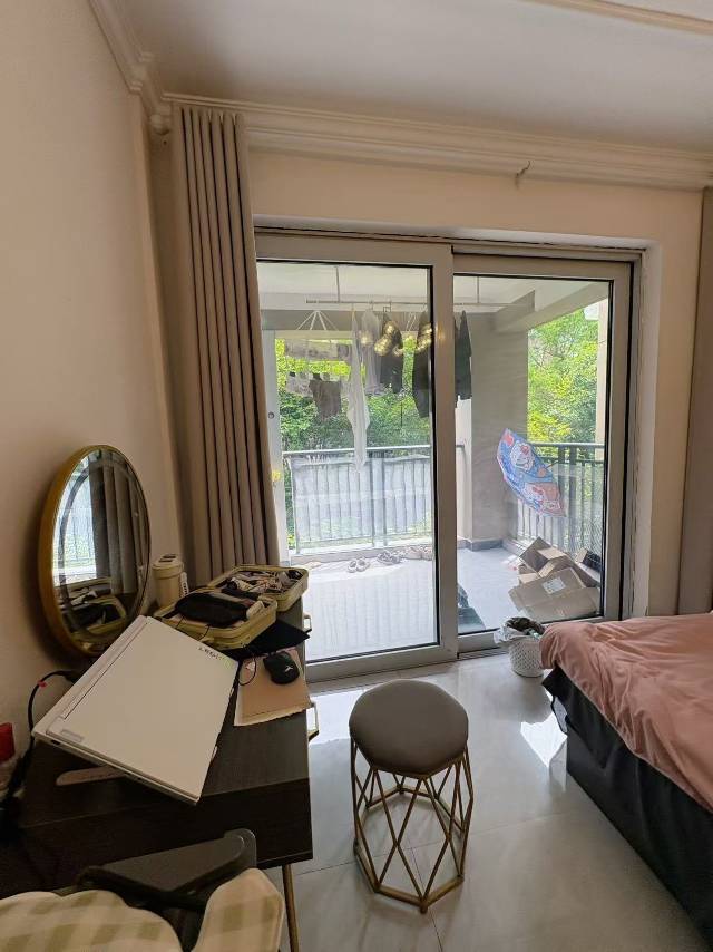 一个秋整租房源1