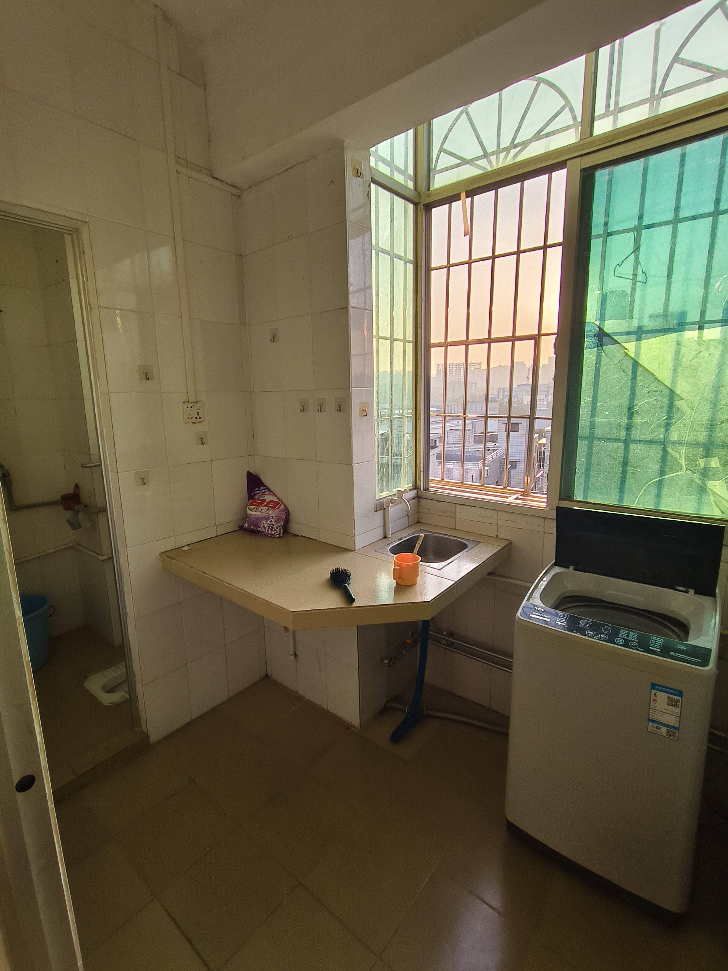 温馨小窝-干净治愈-不限性别-宠物友好