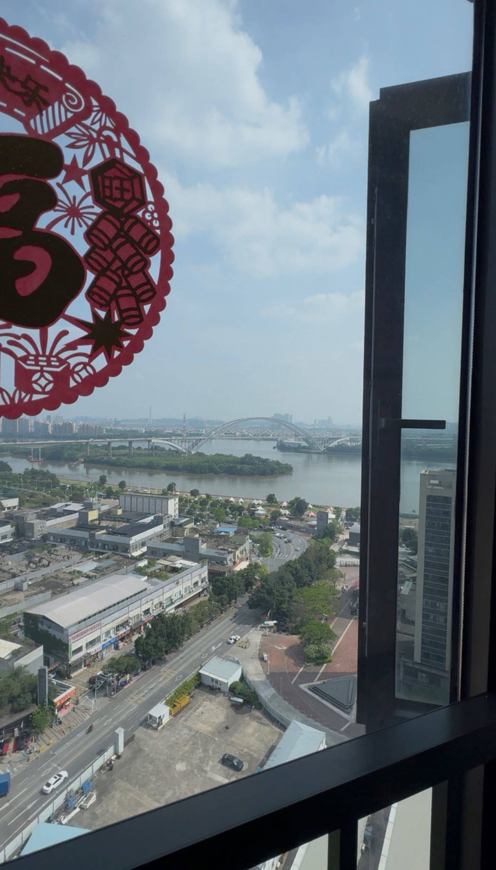 Haizhu 绿地滨江汇