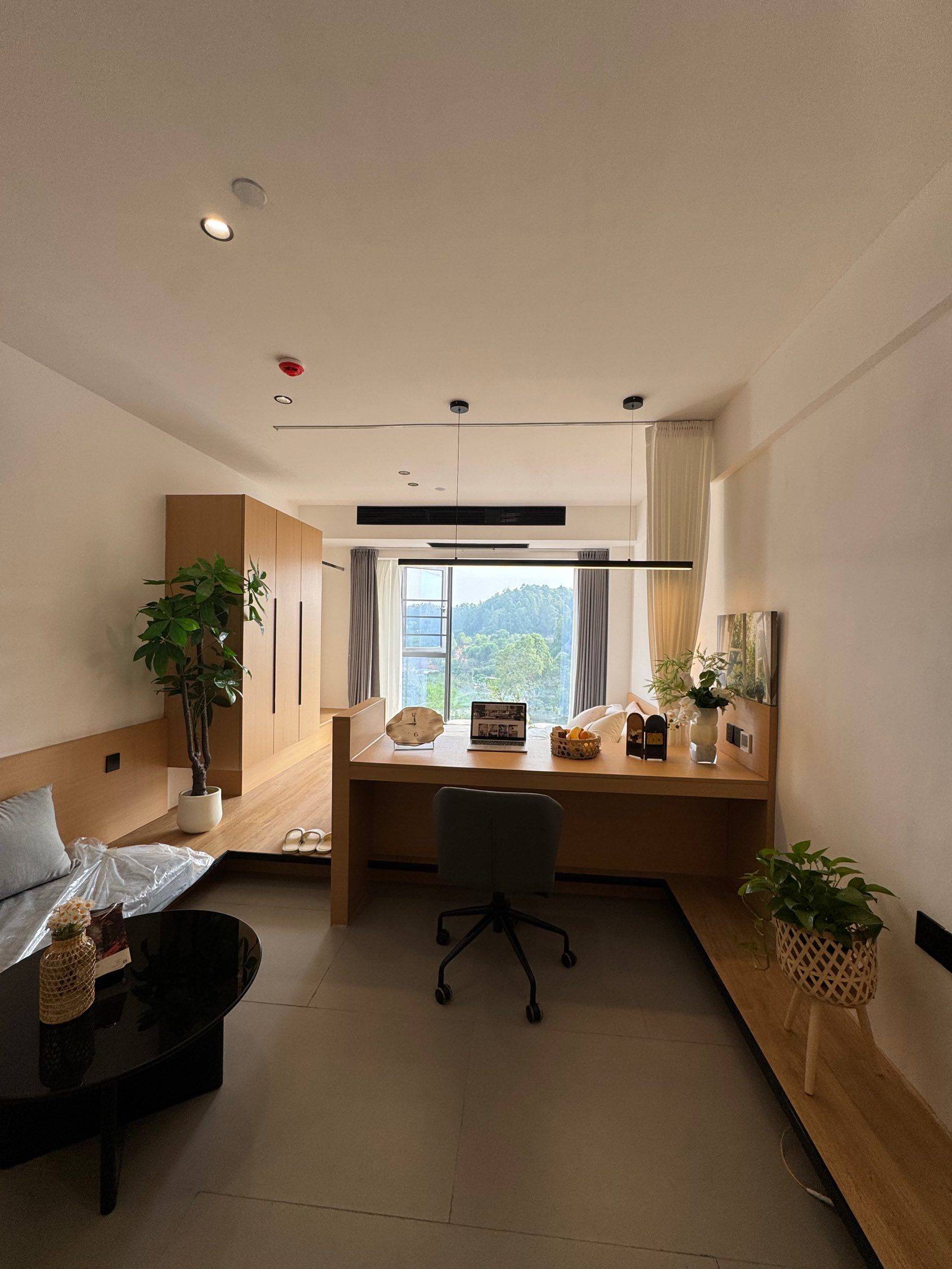Panyu 巨大国际公寓(广州南站会江地铁站店)