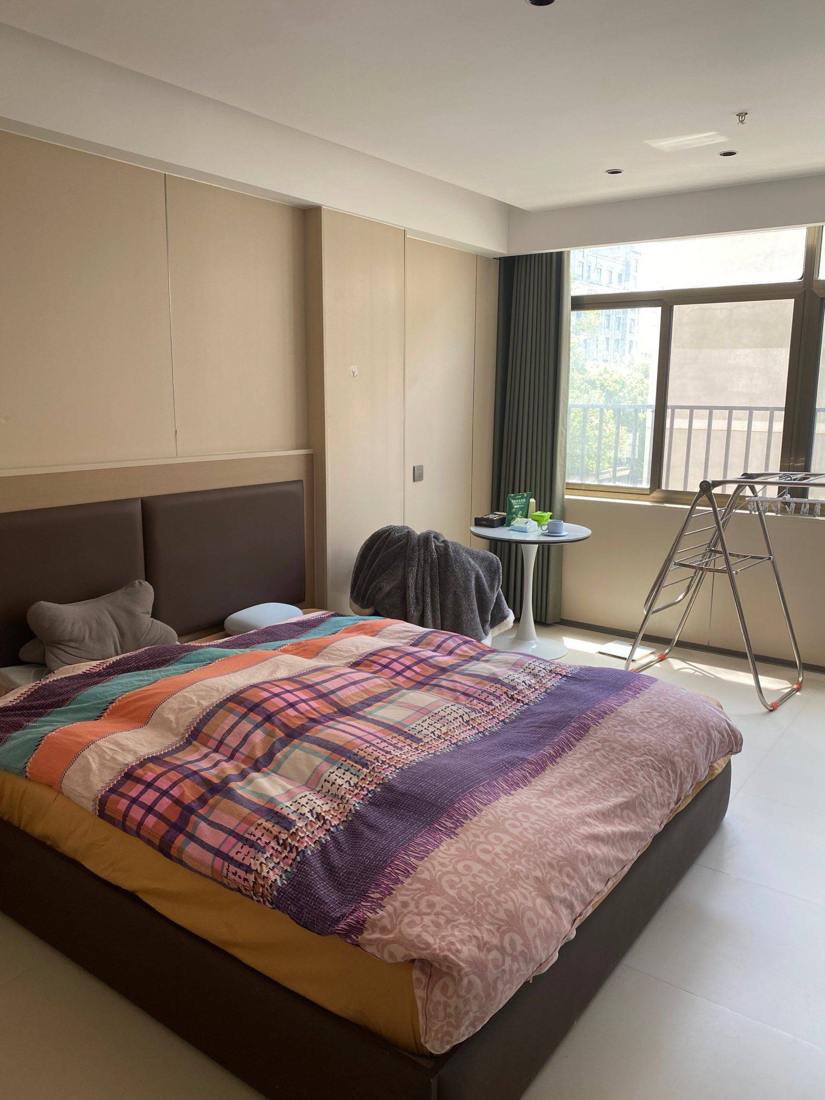 温馨小窝-干净治愈-不限性别-市井烟火气-老友记-慢时光-LGBTQ友好