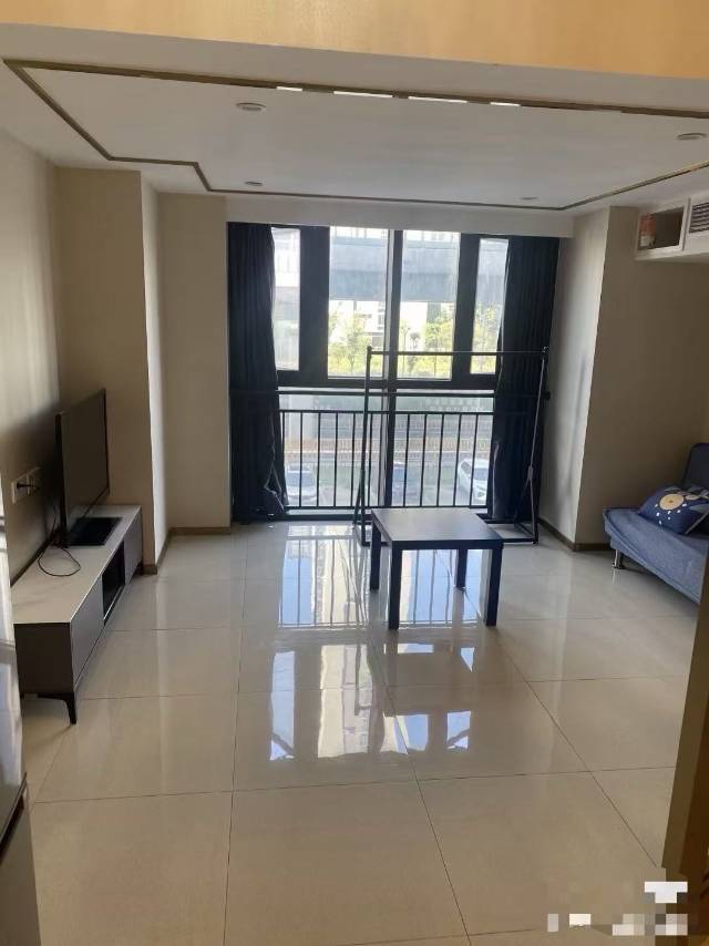 没下就是还在整租房源1