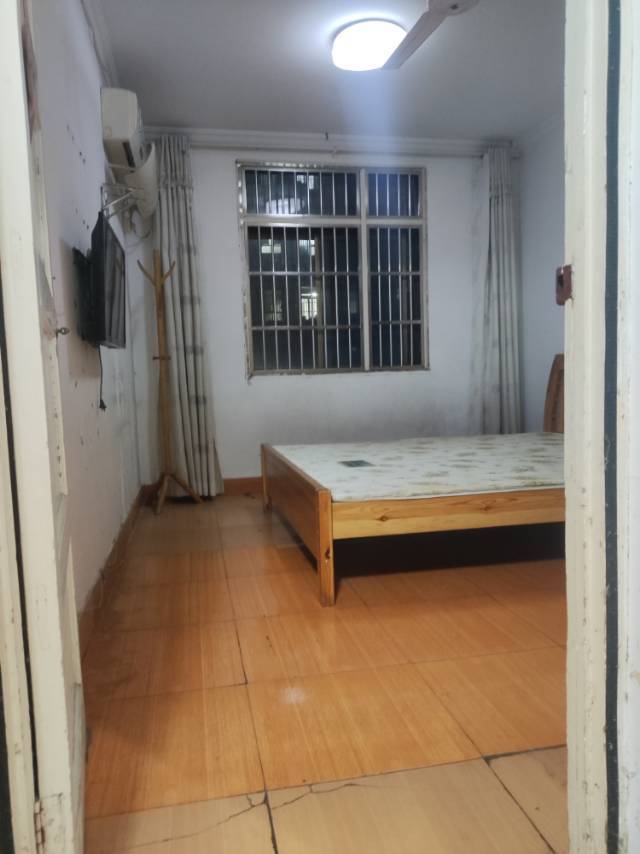 踏雪寻梅整租房源3