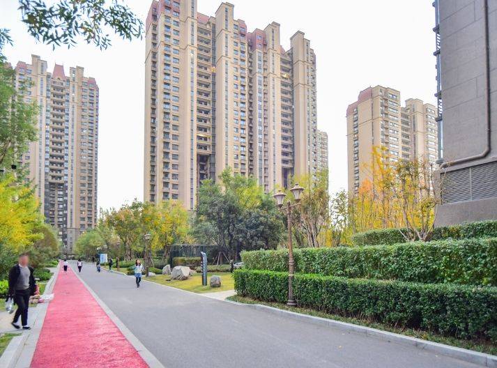 Zhongyuan 恒大翡翠华庭