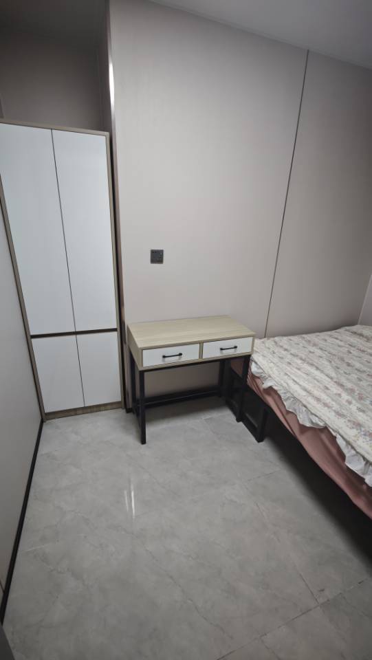 Longhua 桃苑新村