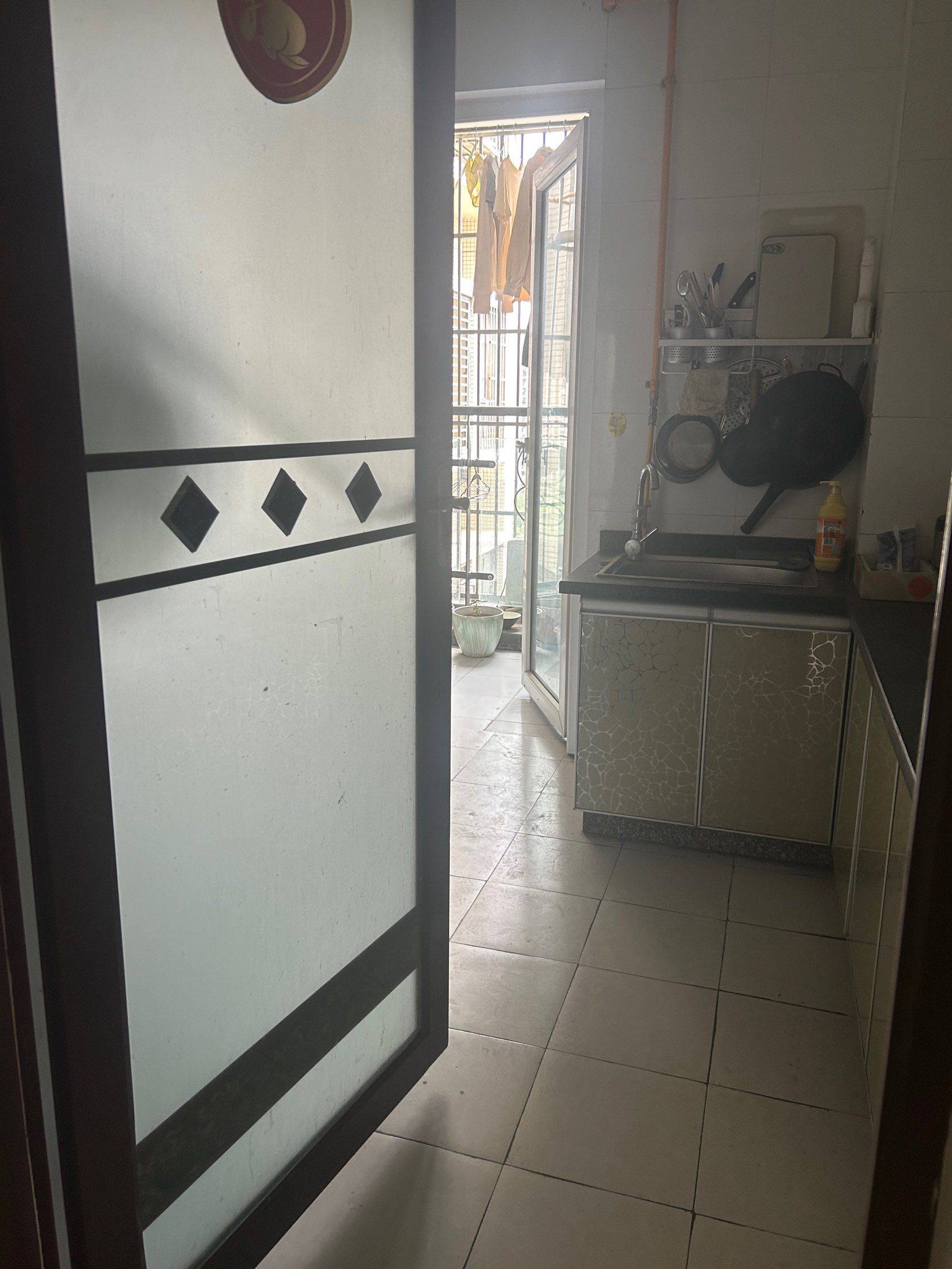 余整租房源2