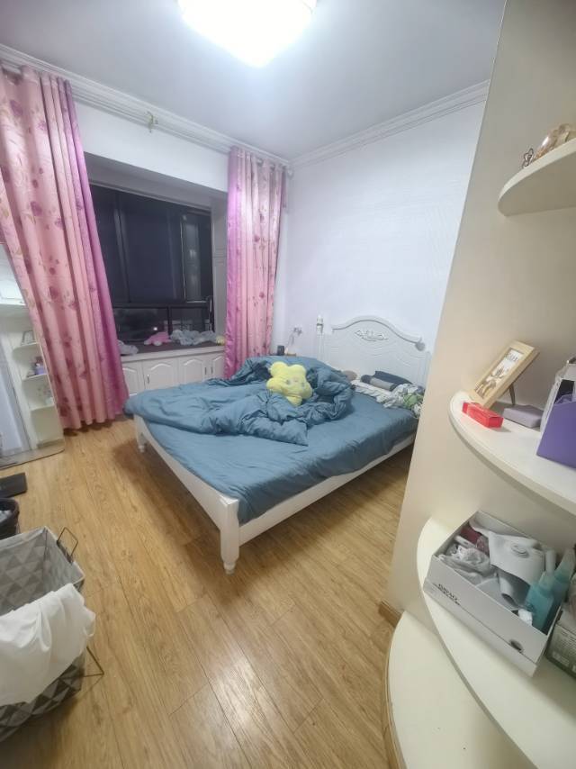 Kunshan 花桥裕花园二期-16栋