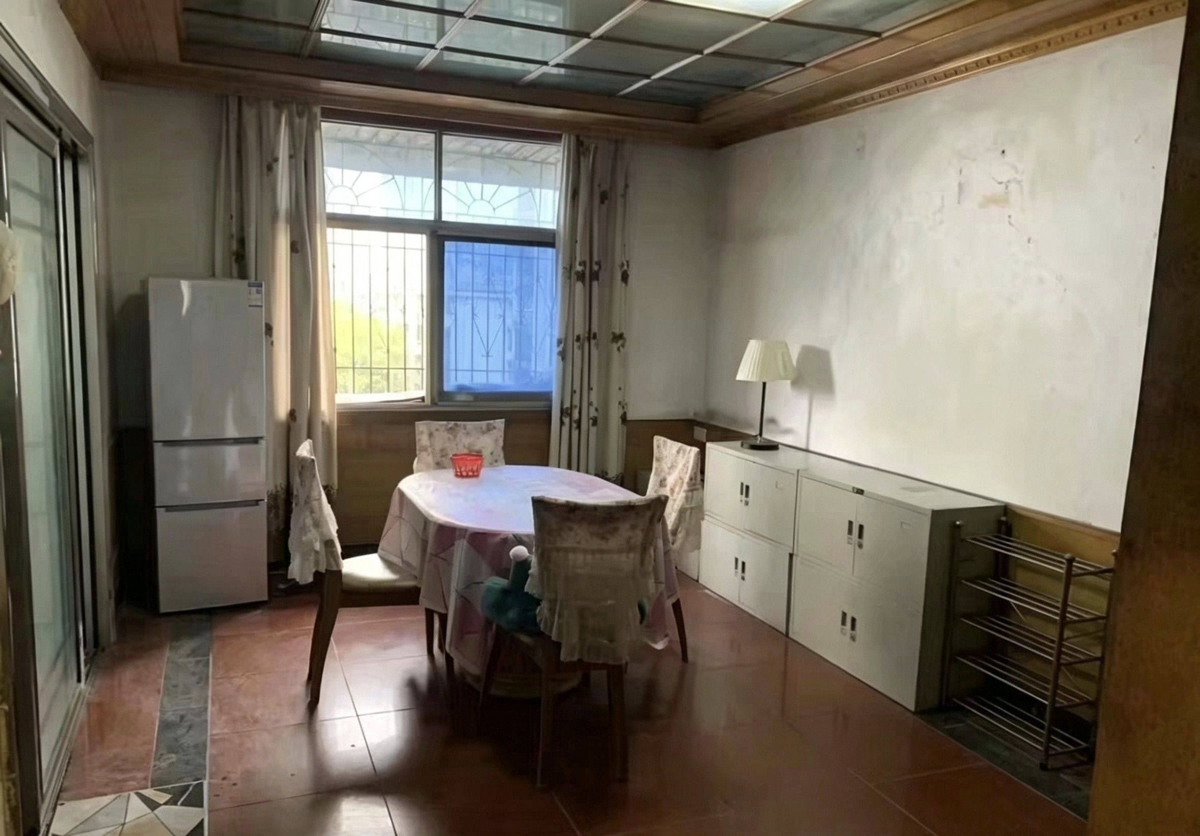 长沙 岳麓 | 长沙坤龙酒店麓景路店_1