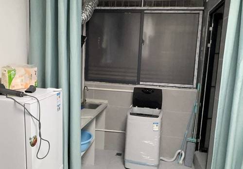 鳳崗 龙岗区鹅公岭宝鹅工业区-B15栋