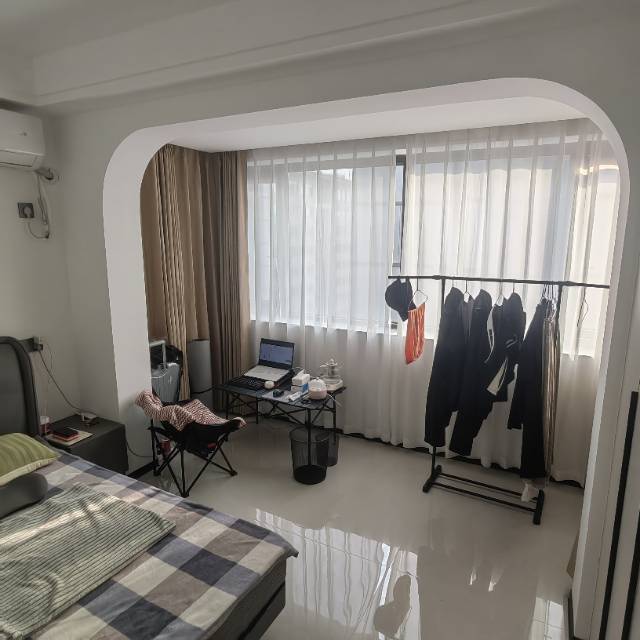 Yiwu 开创一区