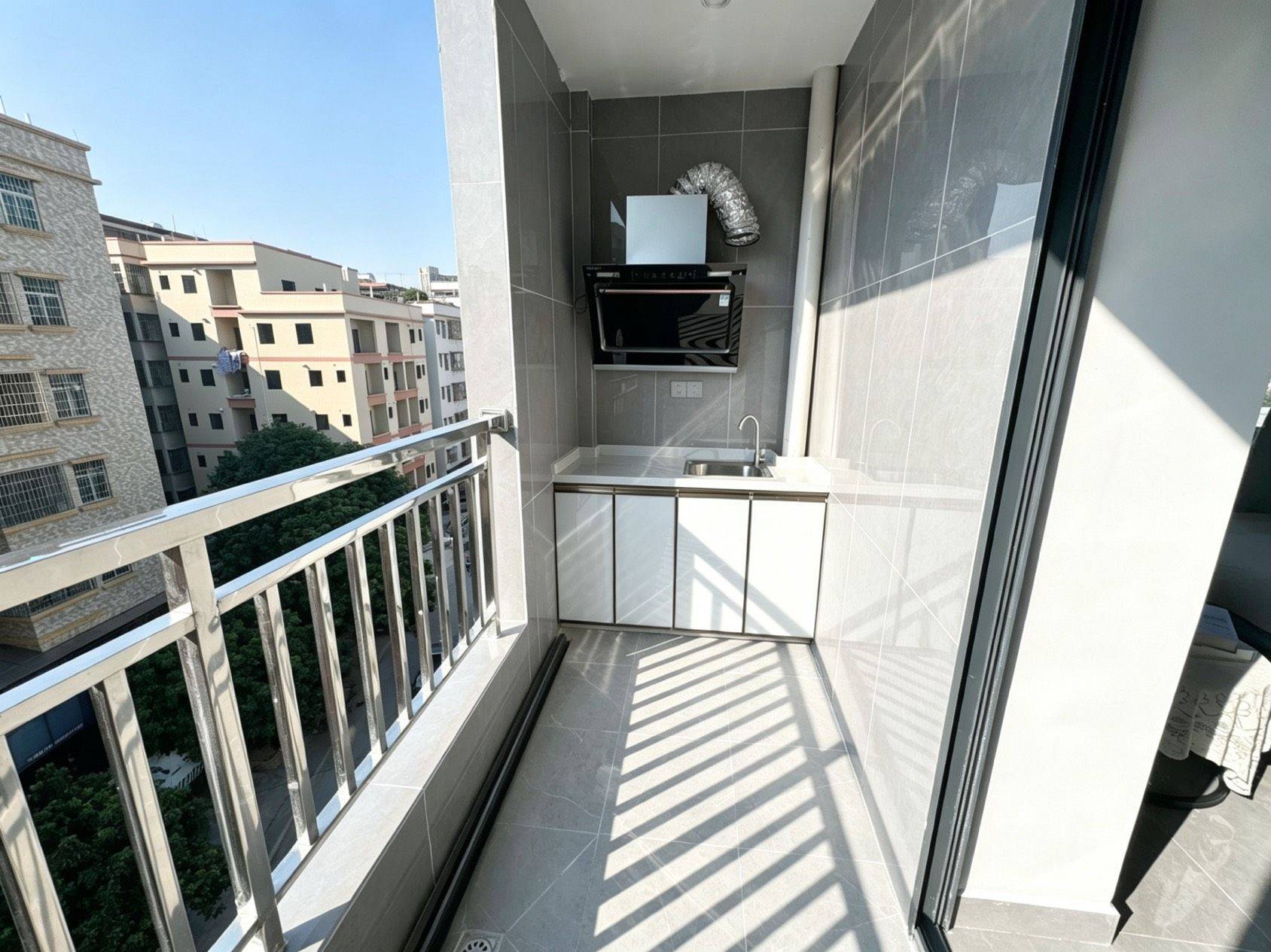 深圳 寶安 | 轻铁西花园_3