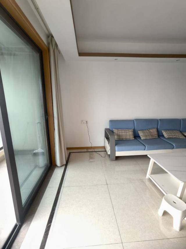 钱塘 龙湖华侨城江与东府-13号楼