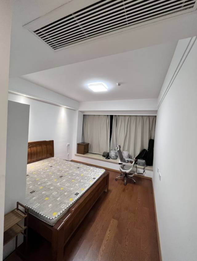 钱塘 龙湖华侨城江与东府-13号楼