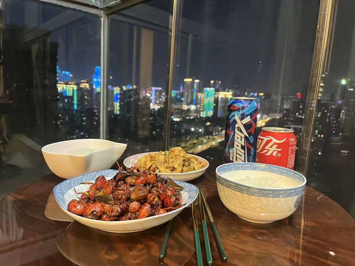 江岸 西马名仕