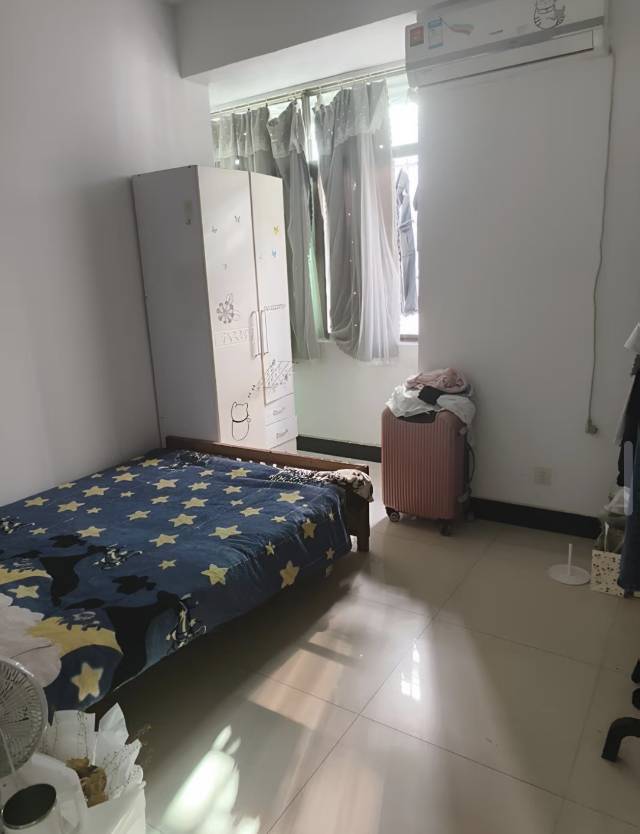 Yiwu 春盛小区-10号楼