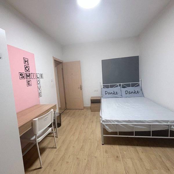夕阳骆驼整租房源2