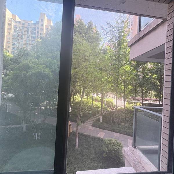 夕阳骆驼整租房源3
